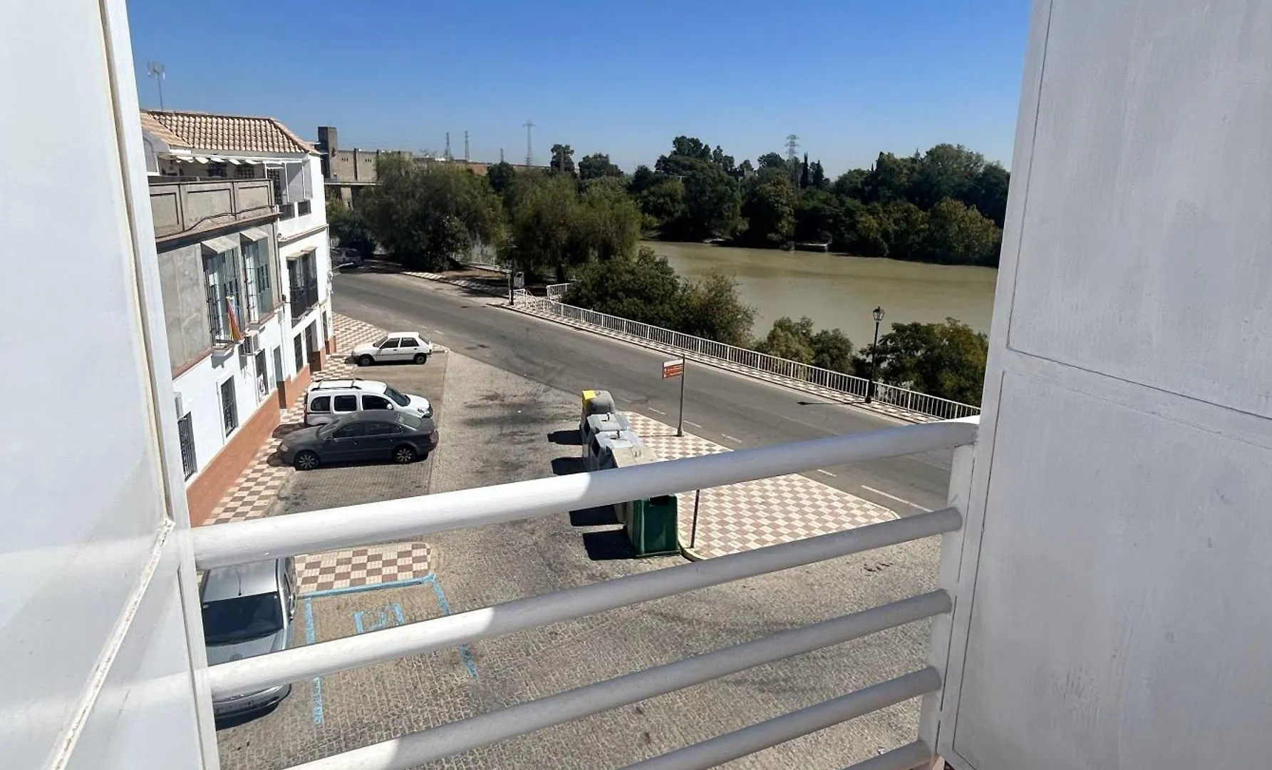 El Ancla Hotel Alcala del Rio Guest house